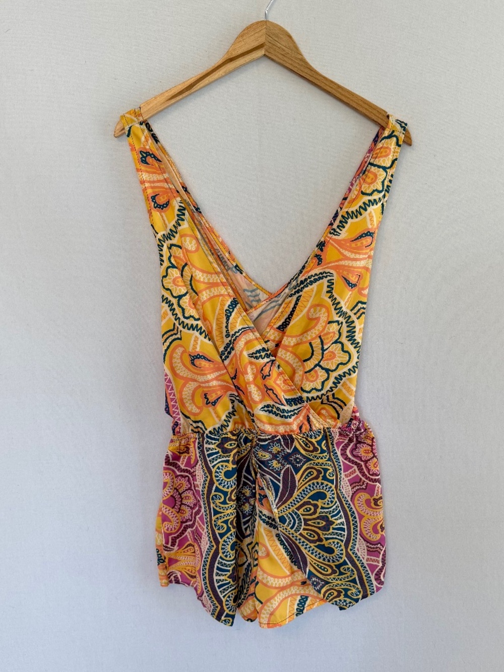 ANTHROPOLOGIE Women’s Small Yellow & Blue Print Deep V Romper